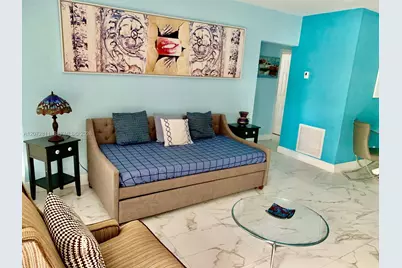 2 NE 45th St #4, Miami, FL 33137 - Photo 3