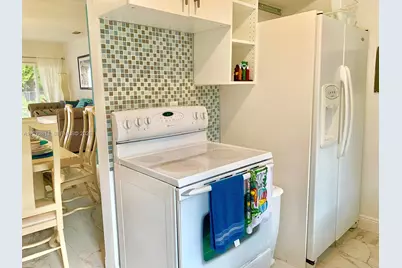 2 NE 45th St #4, Miami, FL 33137 - Photo 7