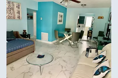 2 NE 45th St #4, Miami, FL 33137 - Photo 5