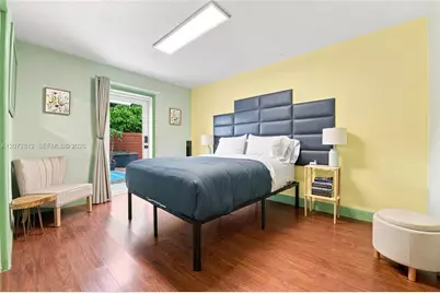 2616 NE 6th Ave, Wilton Manors, FL 33334 - Photo 23