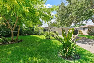 1064 NE 97th St, Miami Shores, FL 33138 - Photo 27