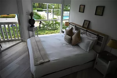 1000 E Island Blvd #303, Aventura, FL 33160 - Photo 13