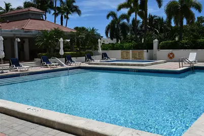 1000 E Island Blvd #303, Aventura, FL 33160 - Photo 23