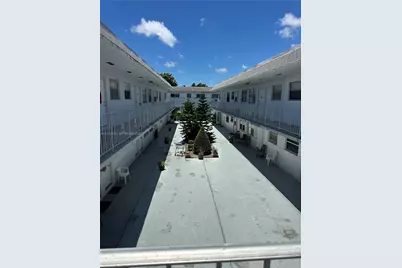 2826 Van Buren St #18, Hollywood, FL 33020 - Photo 5