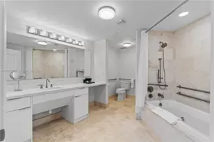 4401 Collins Ave, Miami Beach, FL 33140 - Photo 21