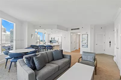 4401 Collins Ave #915, Miami Beach, FL 33140 - Photo 7
