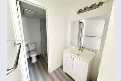 5090 SW 64th Ave #305, Davie, FL 33314 - Photo 11