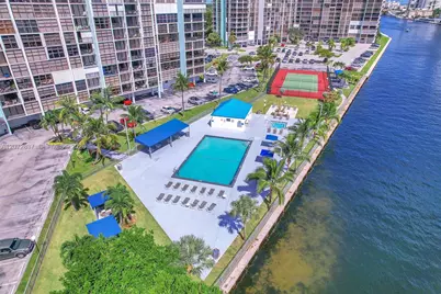 200 Leslie Dr #818, Hallandale Beach, FL 33009 - Photo 5