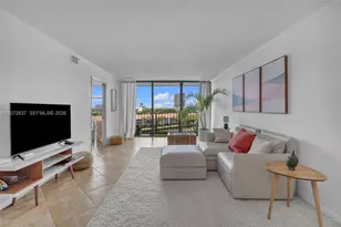 200 Leslie Dr, Hallandale Beach, FL 33009 - Photo 17