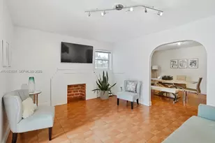 23 NE 46th St, Miami, FL 33137 - Photo 13