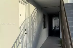 4450 SW 67th Ave, Miami, FL 33155 - Photo 3
