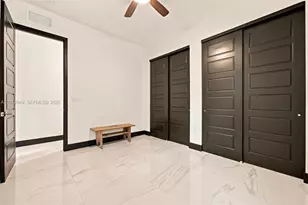 8875 NW 161st Terrace, Miami Lakes, FL 33018 - Photo 19
