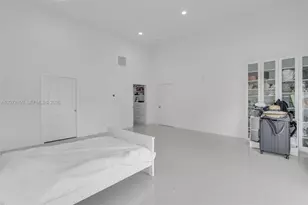 5330 SW 7th St, Miami, FL 33134 - Photo 23