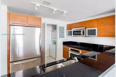 244 Biscayne Blvd #1202, Miami, FL 33132 - Photo 11