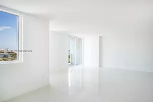 244 Biscayne Blvd, Miami, FL 33132 - Photo 1