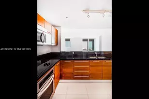 244 Biscayne Blvd, Miami, FL 33132 - Photo 9