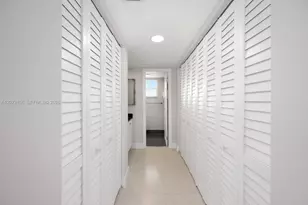 14165 SW 87th St, Miami, FL 33183 - Photo 11