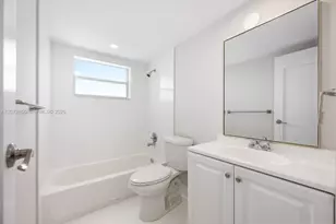14165 SW 87th St, Miami, FL 33183 - Photo 13