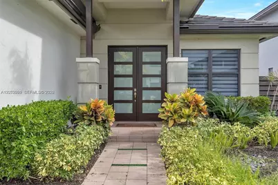 8820 NW 155th Ter #0, Miami Lakes, FL 33018 - Photo 23