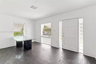 126 SE 4th St, Hallandale Beach, FL 33009 - Photo 3