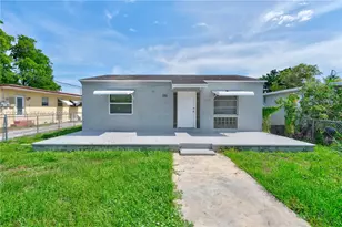 126 SE 4th St, Hallandale Beach, FL 33009 - Photo 5