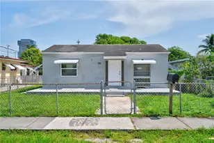 126 SE 4th St, Hallandale Beach, FL 33009 - Photo 1