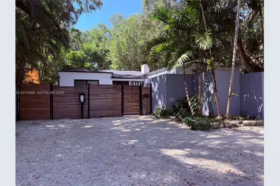 3794 Irvington Ave, Coconut Grove, FL 33133 - Photo 1