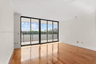 1000 Venetian Way, Miami, FL 33139 - Photo 19