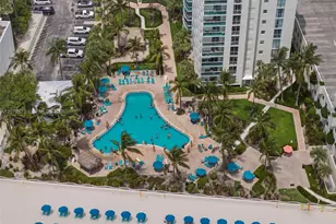 3901 S Ocean Dr, Hollywood, FL 33019 - Photo 23