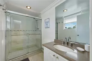 3901 S Ocean Dr, Hollywood, FL 33019 - Photo 13