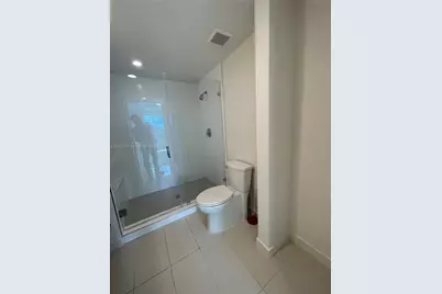7875 NW 107th Ave #409, Doral, FL 33178 - Photo 31