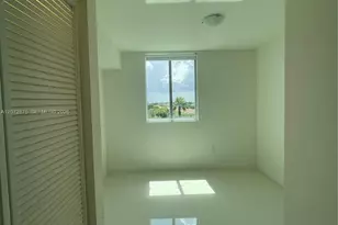 7875 NW 107th Ave, Doral, FL 33178 - Photo 19