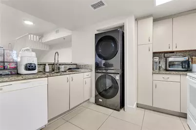1650 Coral Way #PH-9, Miami, FL 33145 - Photo 3