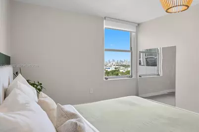 2899 Collins Ave #1624, Miami Beach, FL 33140 - Photo 13