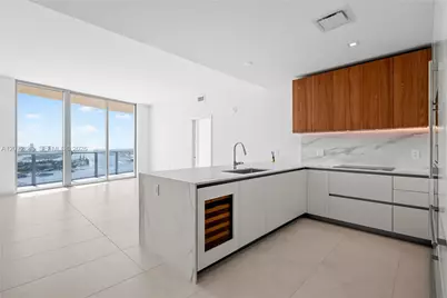 1400 Biscayne Blvd #3003, Miami, FL 33132 - Photo 5