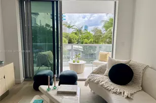 13800 Highland Dr, North Miami Beach, FL 33181 - Photo 17