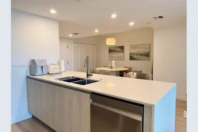 13800 Highland Dr #307, North Miami Beach, FL 33181 - Photo 27