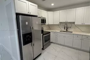 6480 W 13th Ave, Hialeah, FL 33012 - Photo 5