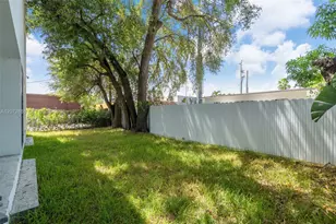 1629 NW 40th St, Miami, FL 33142 - Photo 19