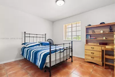 15867 SW 44th St, Miami, FL 33185 - Photo 25