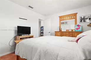15867 SW 44th St, Miami, FL 33185 - Photo 23