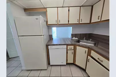 801 NW 47th Ave #501W, Miami, FL 33126 - Photo 5