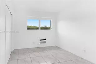 2700 NE 135th St, North Miami Beach, FL 33181 - Photo 3