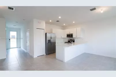 1475 SE 7th Ter, Homestead, FL 33034 - Photo 3