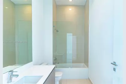 3250 NE 188th St #101, Aventura, FL 33180 - Photo 25