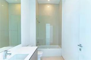 3250 NE 188th St, Aventura, FL 33180 - Photo 25