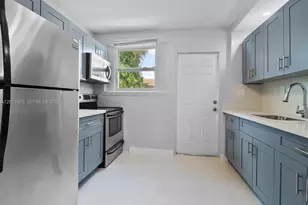 1210 Sesame St, Opa-Locka, FL 33054 - Photo 3