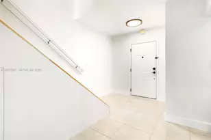 3745 NE 171st St, North Miami Beach, FL 33160 - Photo 17