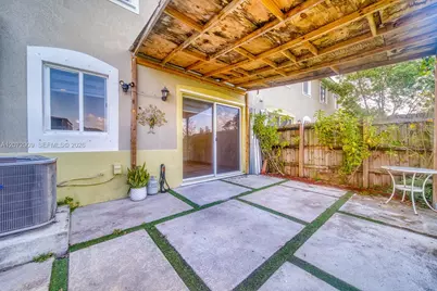 1090 SE 23rd Ave #1090, Homestead, FL 33035 - Photo 23