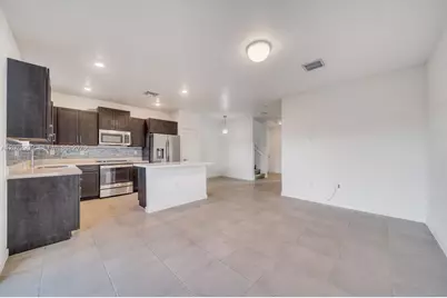 1090 SE 23rd Ave #1090, Homestead, FL 33035 - Photo 1